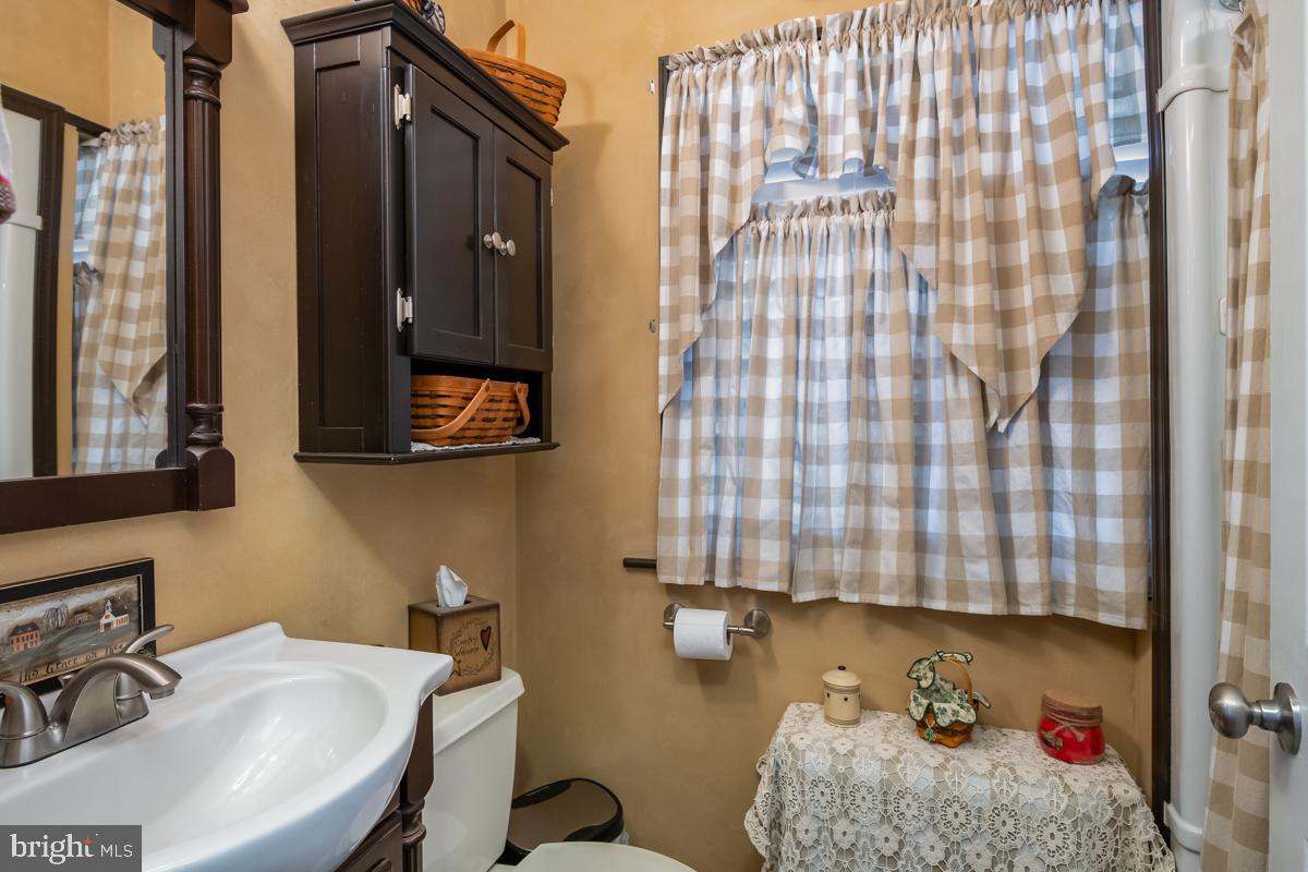 2315 Spring Street Reading, PA 19609 - Photo 13 of 20 Gallery Image 13