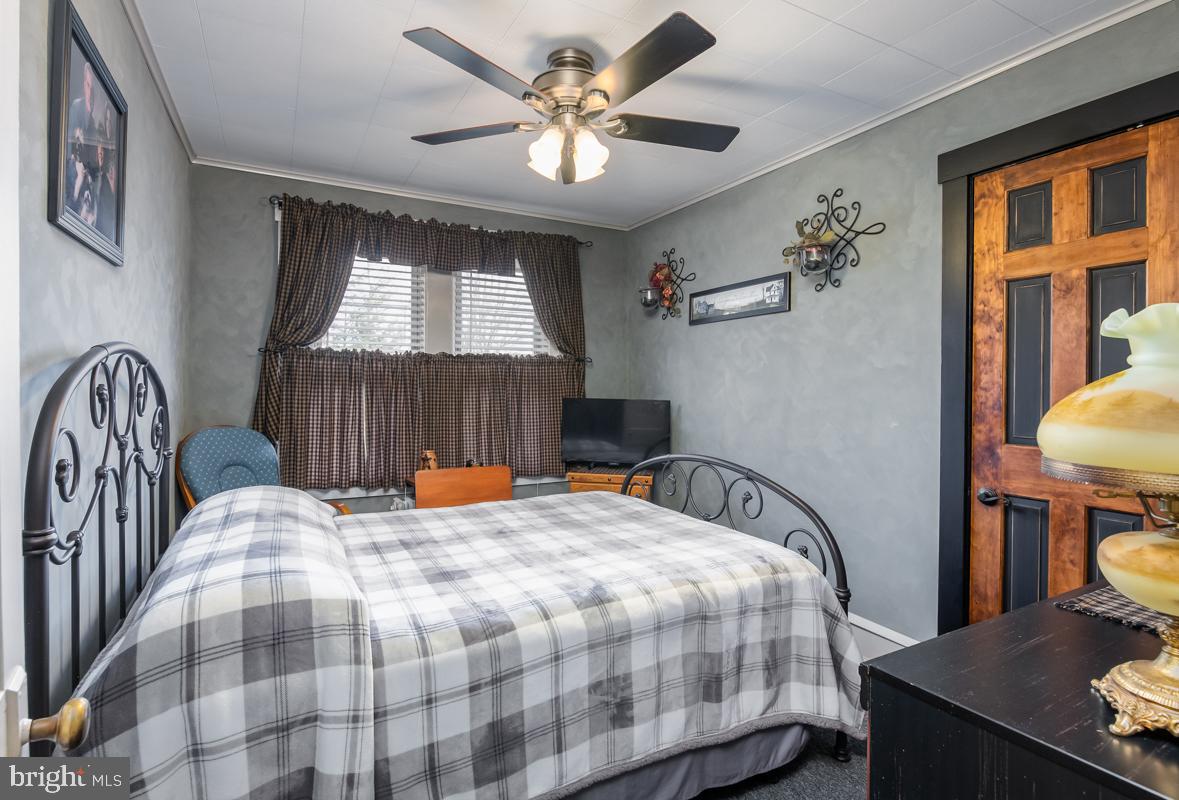 2315 Spring Street Reading, PA 19609 - Photo 18 of 20 Gallery Image 18