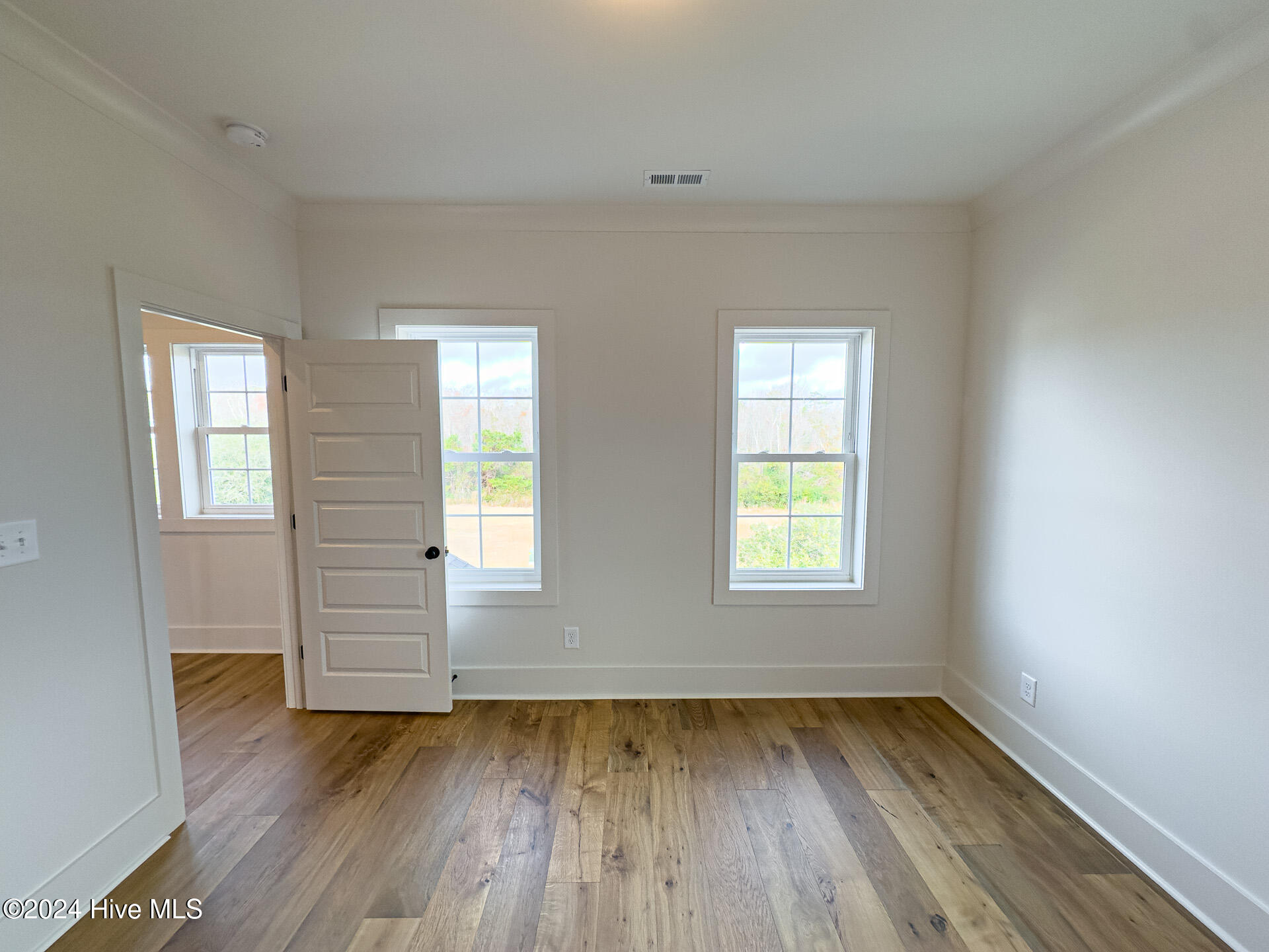 209 Colleton Square Newport, NC 28570 - Photo 17 of 33 Bedroom 3