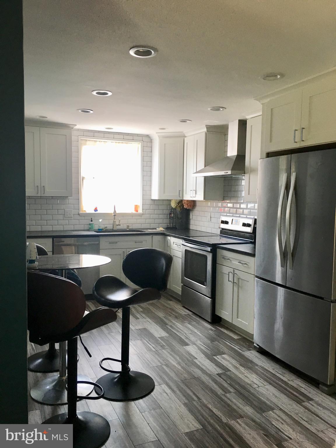 924 Rocklynn Road Springfield, PA 19064 - Photo 5 of 18 Kitchen