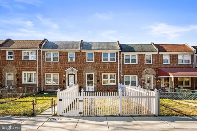 $212,000 | 215 Grove Park Road, Brooklyn, MD 21225