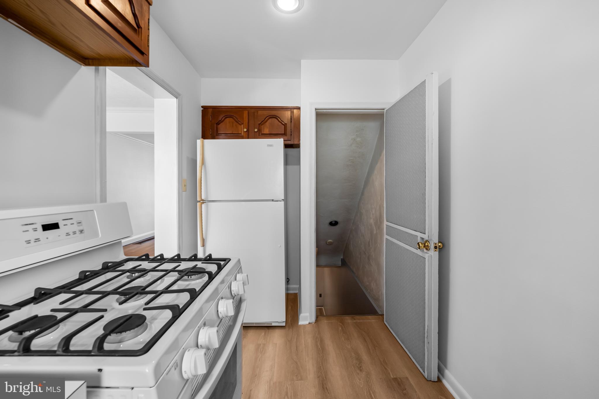 215 Grove Park Road Brooklyn, MD 21225 - Photo 12 of 33