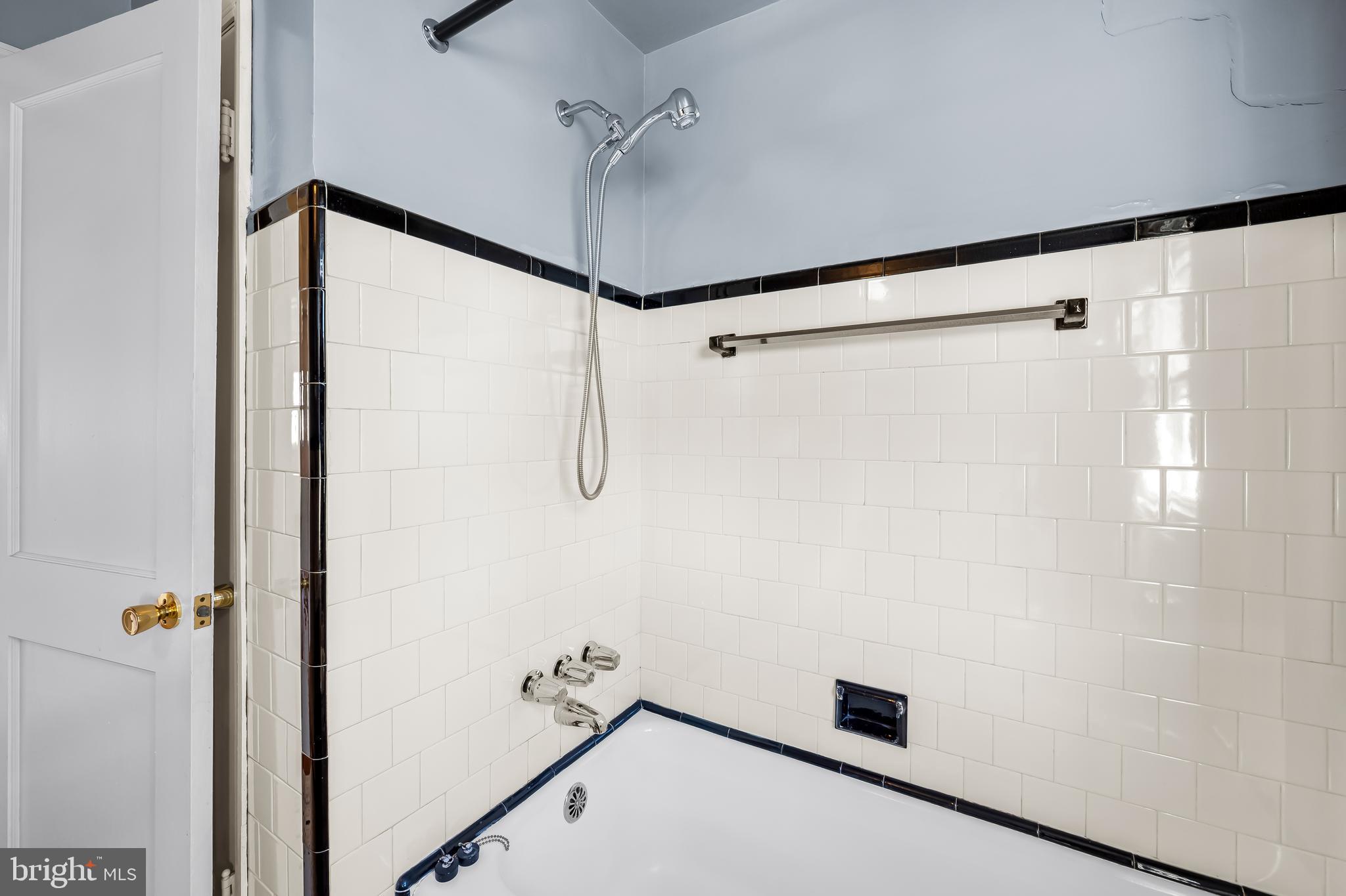 215 Grove Park Road Brooklyn, MD 21225 - Photo 17 of 33