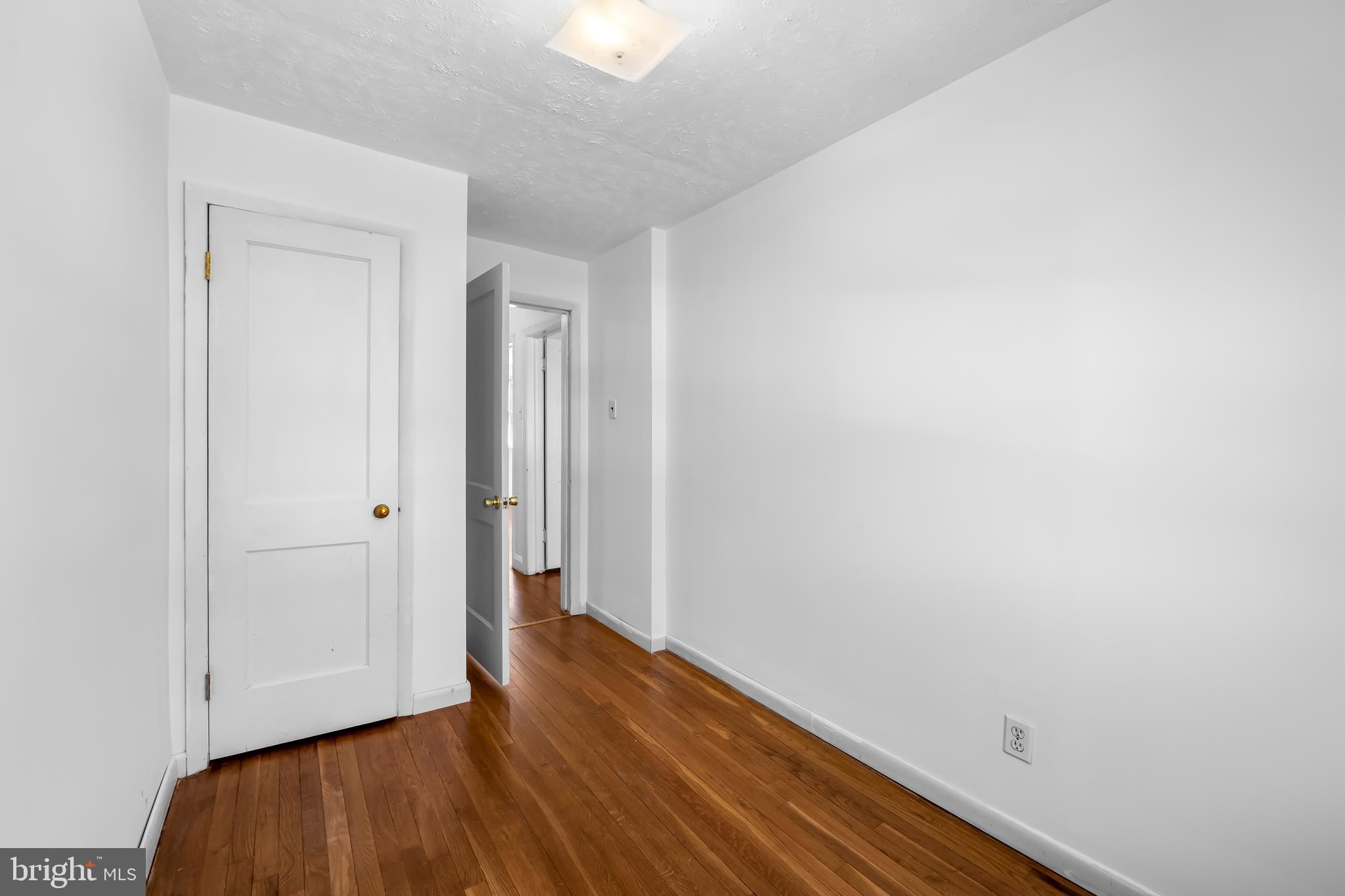 215 Grove Park Road Brooklyn, MD 21225 - Photo 21 of 33