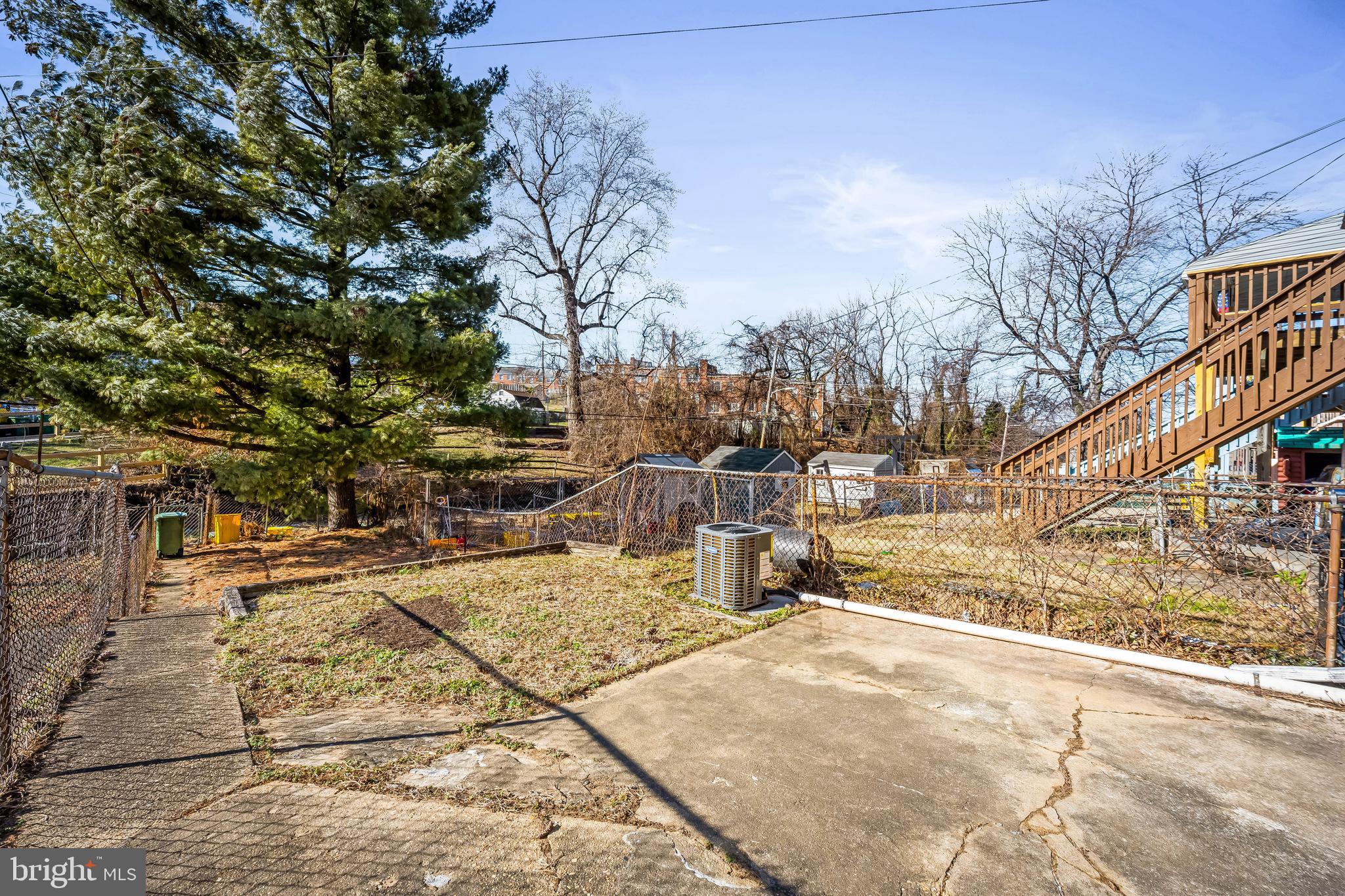 215 Grove Park Road Brooklyn, MD 21225 - Photo 29 of 33