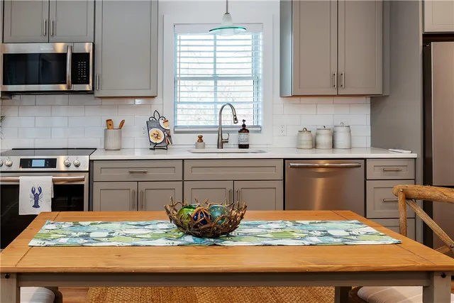 $369,900 | 32 Exchange Street, Unit 203, East Greenwich, RI 02818