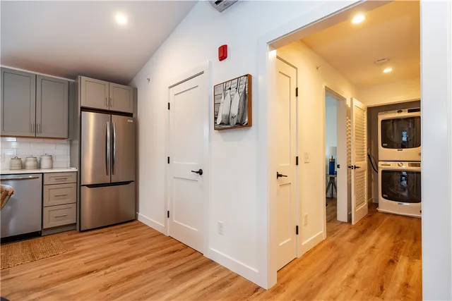 $369,900 | 32 Exchange Street, Unit 203, East Greenwich, RI 02818