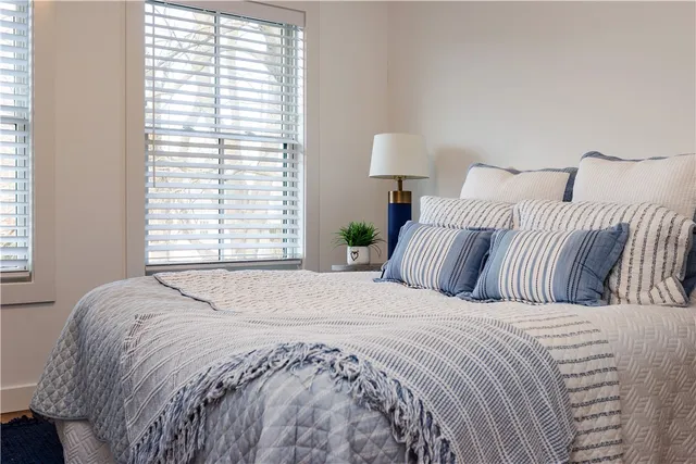 $369,900 | 32 Exchange Street, Unit 203, East Greenwich, RI 02818