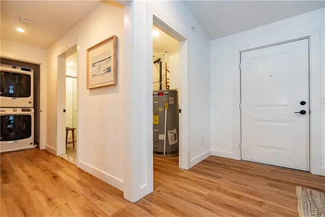 $369,900 | 32 Exchange Street, Unit 203, East Greenwich, RI 02818