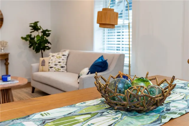 $369,900 | 32 Exchange Street, Unit 203, East Greenwich, RI 02818