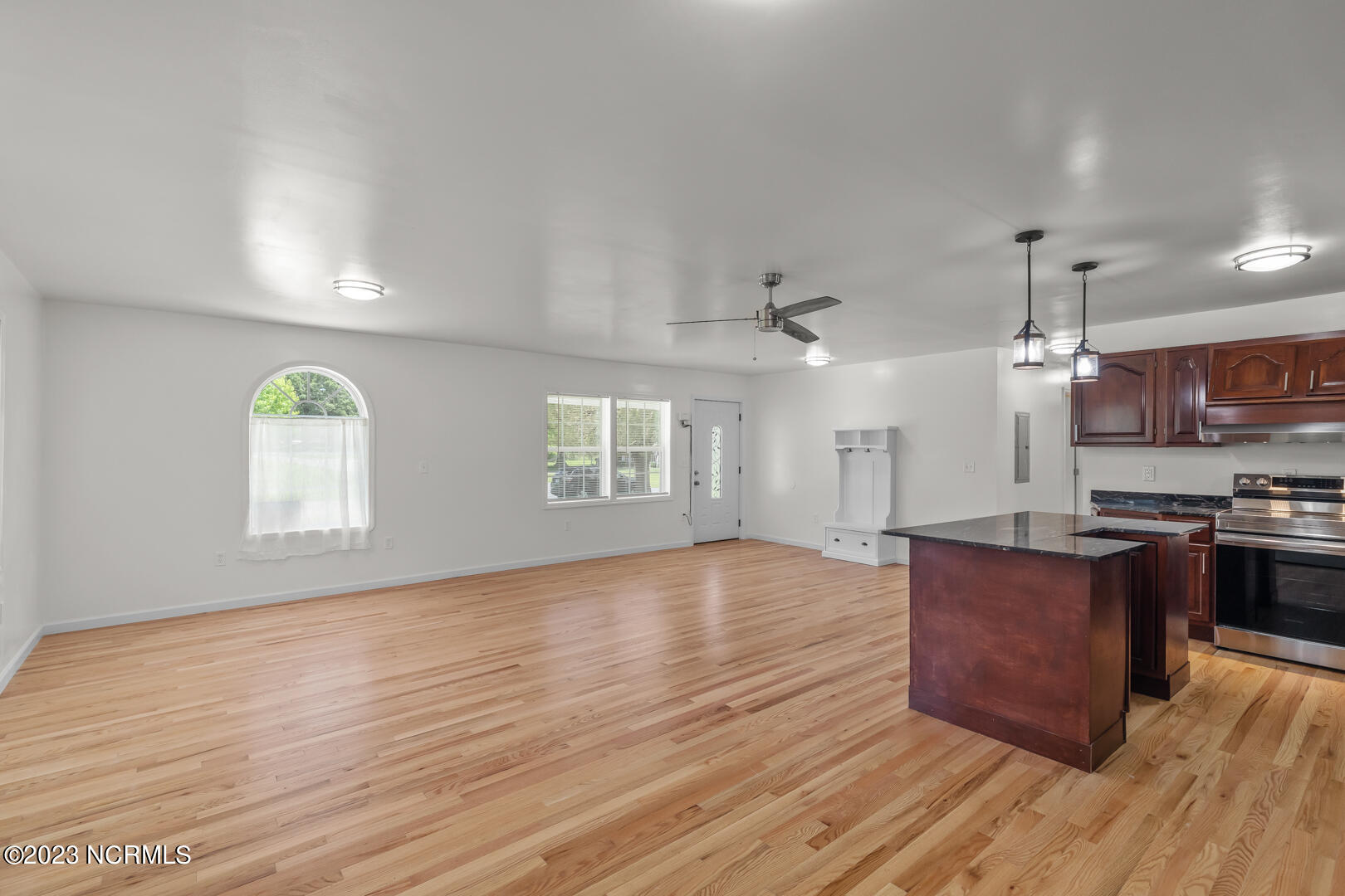 7 Victoria Road Jacksonville, NC 28546 - Photo 12 of 32 12