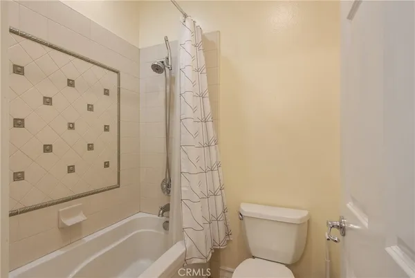$2,400,000 | 16632 Camilia Avenue, Tustin, CA 92782