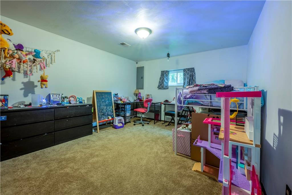 327 Beech Road Pittsburgh, PA 15239 - Photo 26 of 46 3rd bedroom, lower level