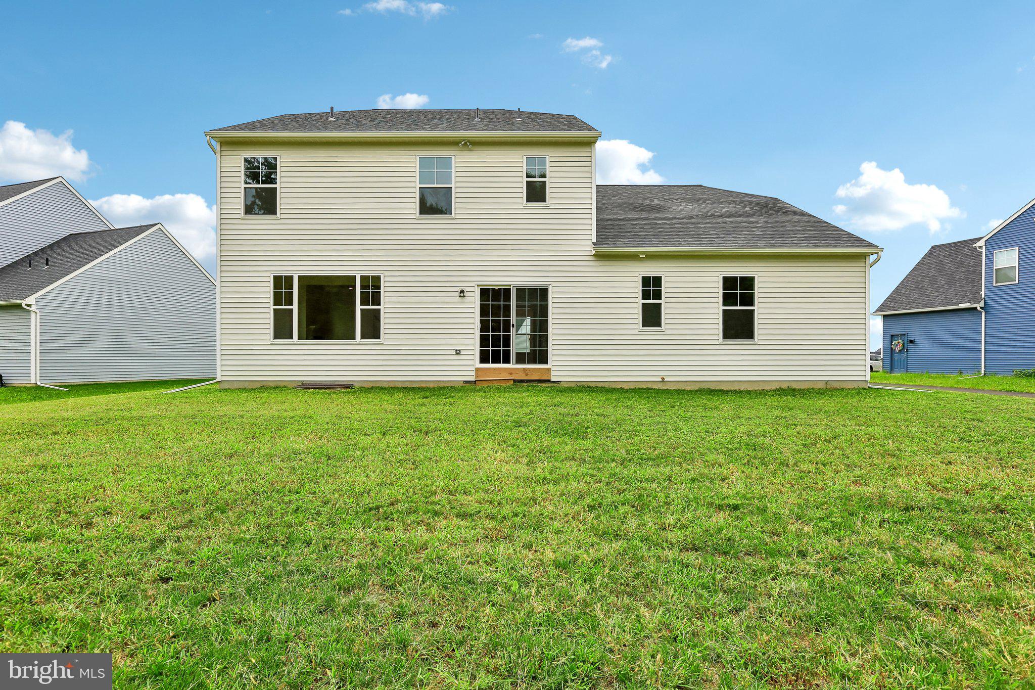 440 Parkside Way Lititz, PA 17543 - Photo 6 of 53 Gallery Image 6
