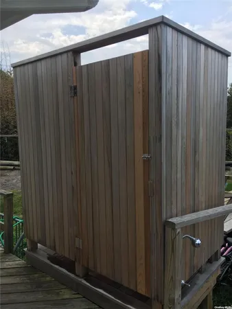 $5,300 | 18 Erie Street, Ocean Beach, NY 11770