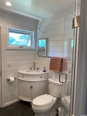 $5,300 | 18 Erie Street, Ocean Beach, NY 11770