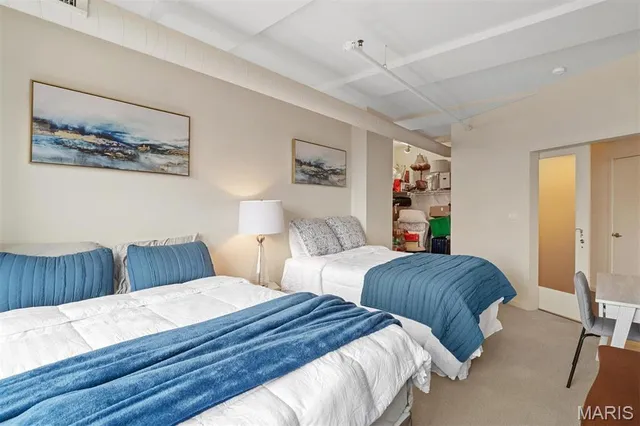 $291,750 | 915 Olive Street, Unit 1203, St. Louis, MO 63101