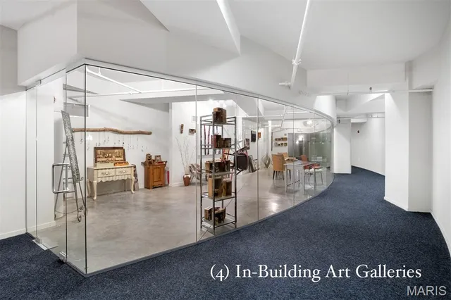 $291,750 | 915 Olive Street, Unit 1203, St. Louis, MO 63101