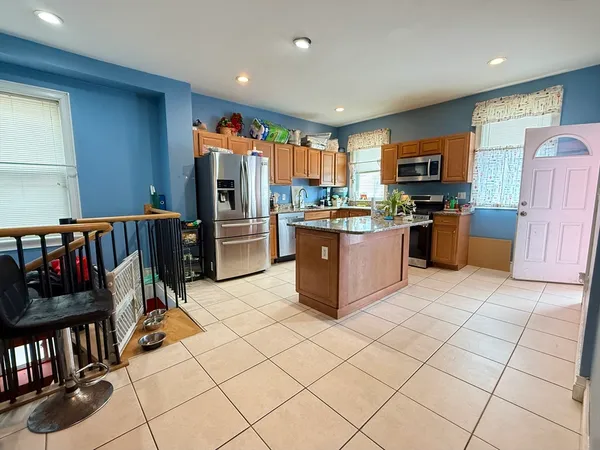 $990,000 | 20 Salem Street, Lynn, MA 01905