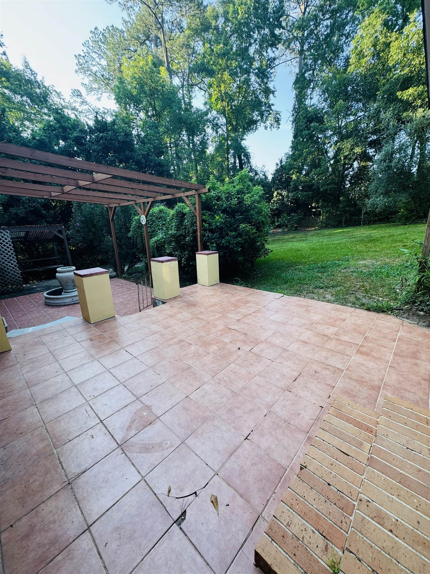 1527 Argonne Road Tallahassee, FL 32308 - Photo 31 of 35