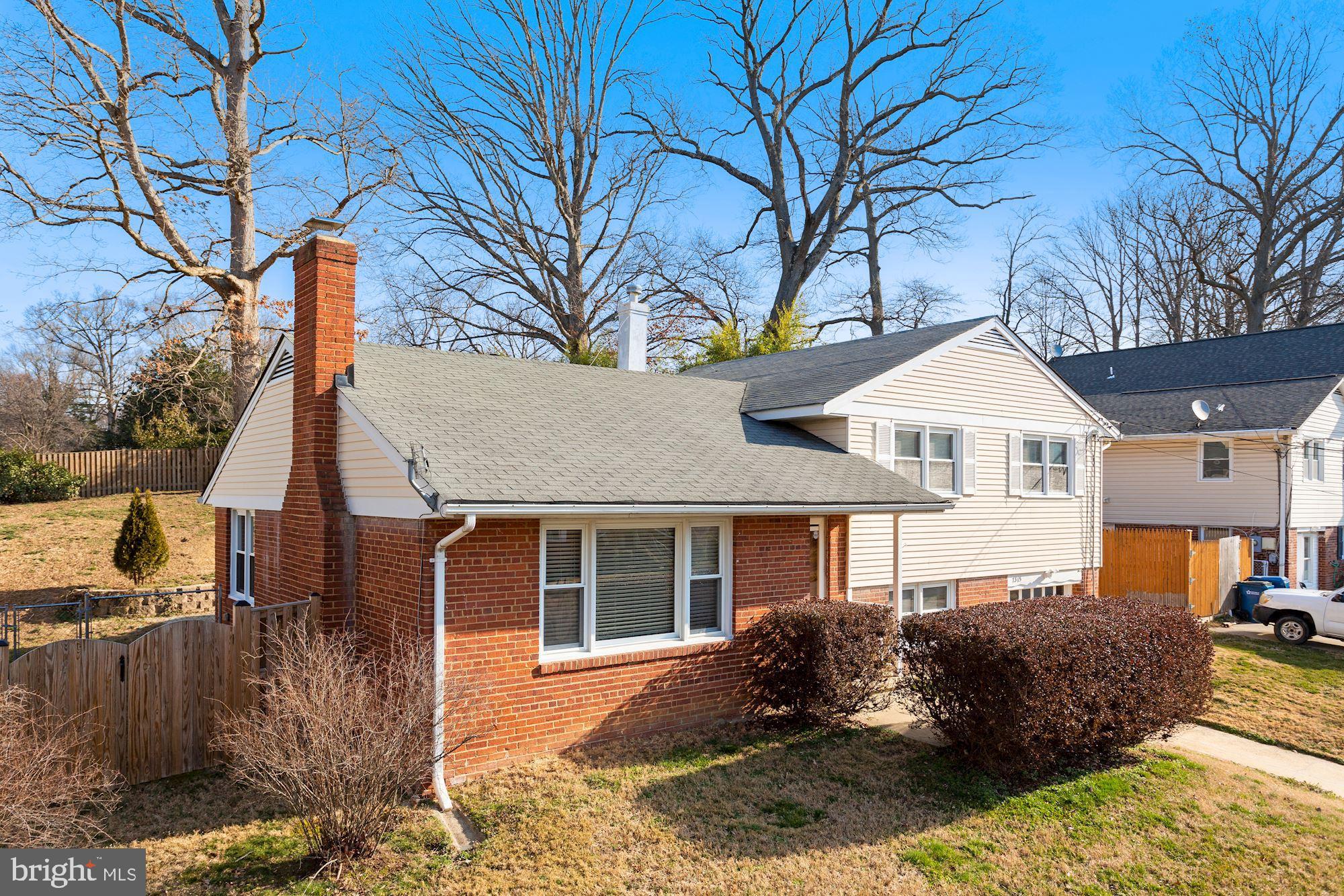 7315 Gary Street Springfield, VA 22150 - Photo 1 of 29