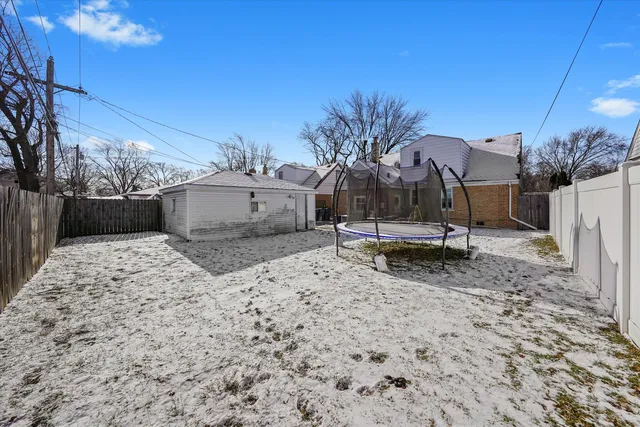 $285,000 | 11553 South Joalyce Drive, Alsip, IL 60803