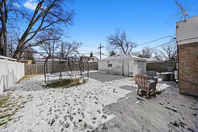 $285,000 | 11553 South Joalyce Drive, Alsip, IL 60803