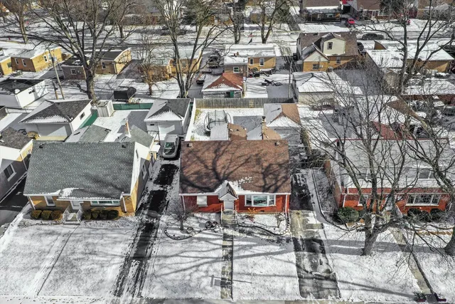 $285,000 | 11553 South Joalyce Drive, Alsip, IL 60803