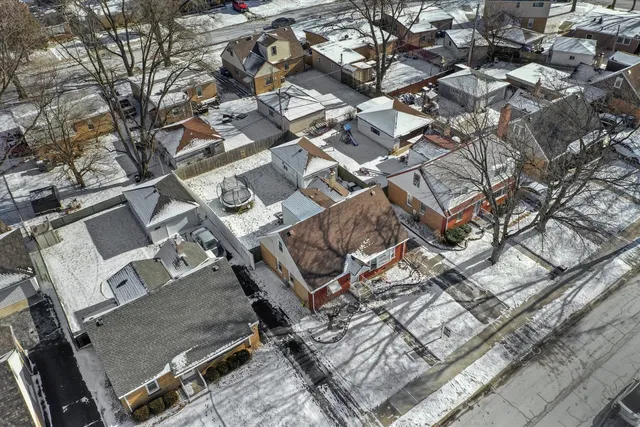 $285,000 | 11553 South Joalyce Drive, Alsip, IL 60803