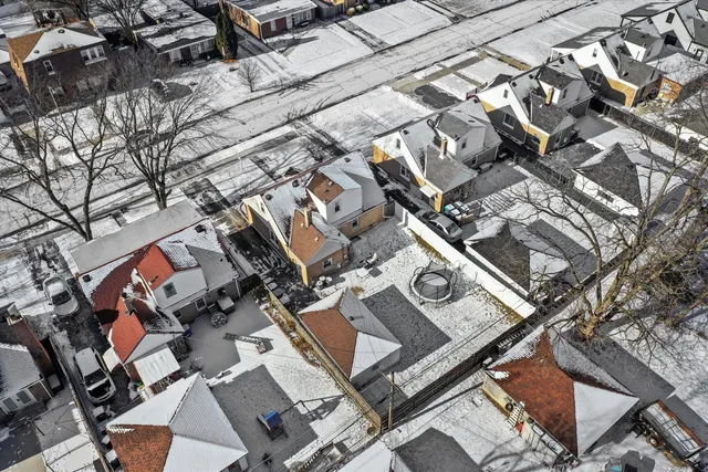 $285,000 | 11553 South Joalyce Drive, Alsip, IL 60803