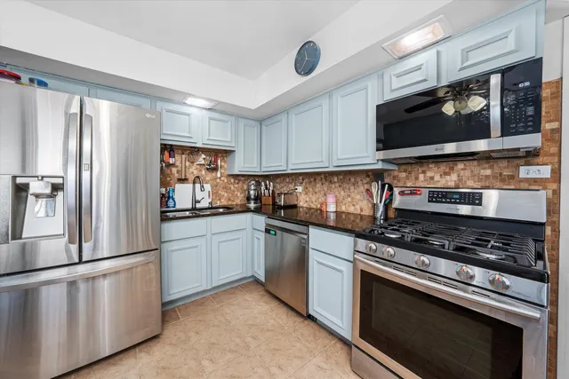 $285,000 | 11553 South Joalyce Drive, Alsip, IL 60803