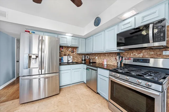 $285,000 | 11553 South Joalyce Drive, Alsip, IL 60803