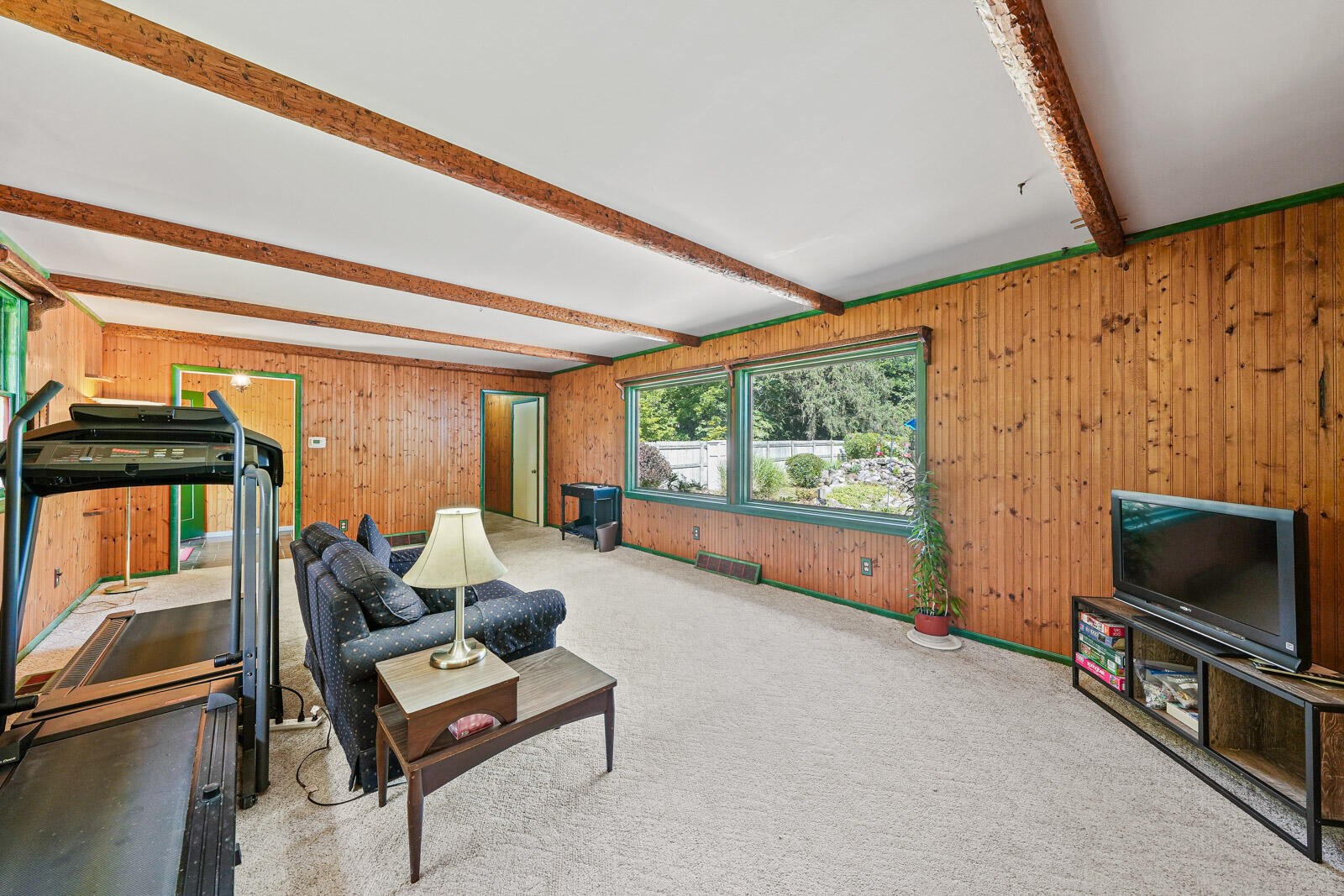 302 North Fulton Street Cassopolis, MI 49031 - Photo 21 of 56 302 N Fulton Street (16 of 55)