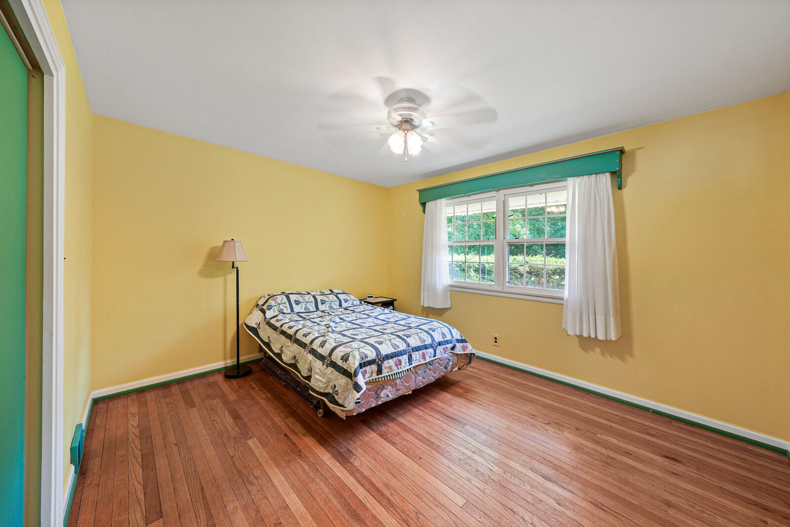 302 North Fulton Street Cassopolis, MI 49031 - Photo 30 of 56 302 N Fulton Street (7 of 55)