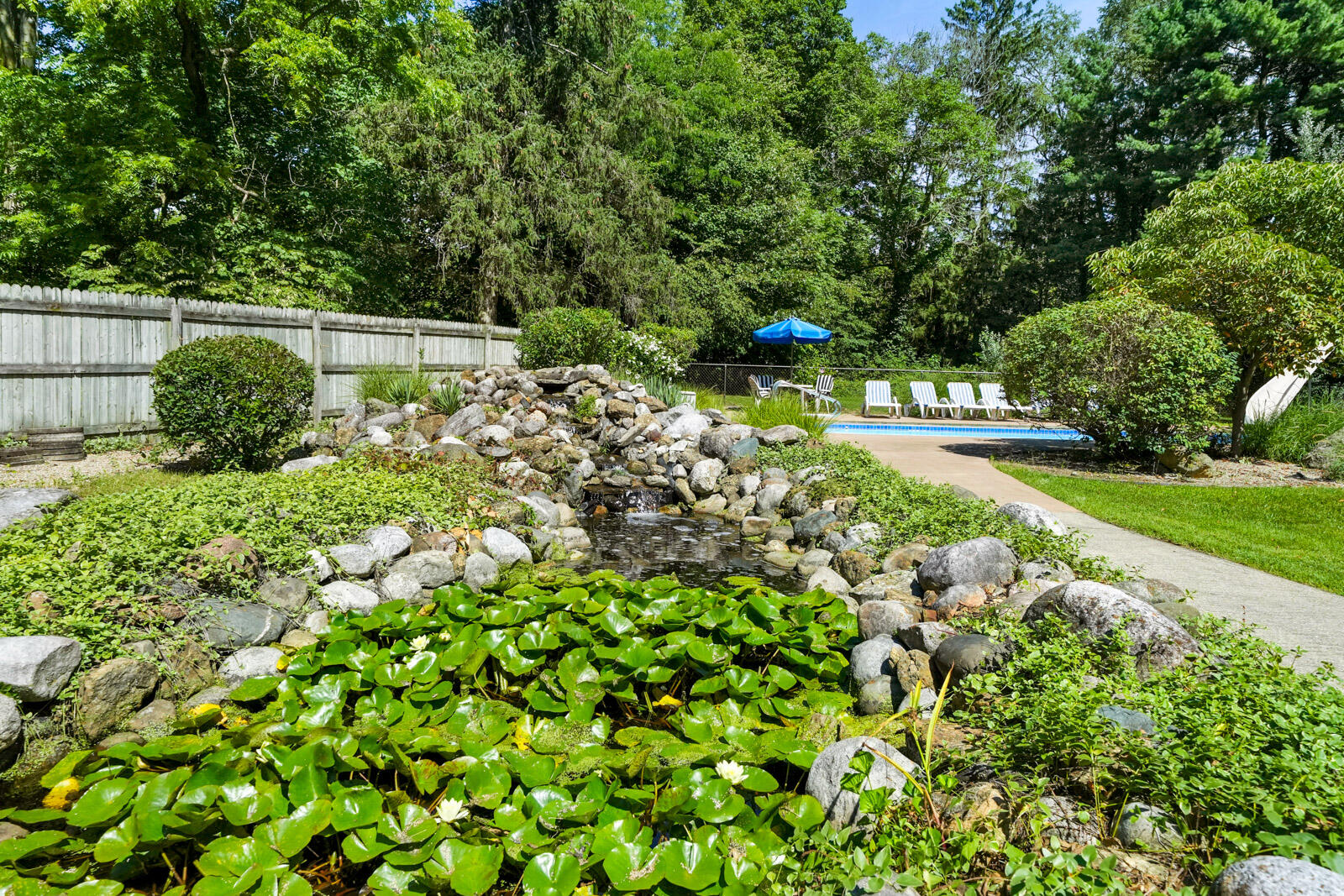 302 North Fulton Street Cassopolis, MI 49031 - Photo 7 of 56 302 N Fulton Street (46 of 55)