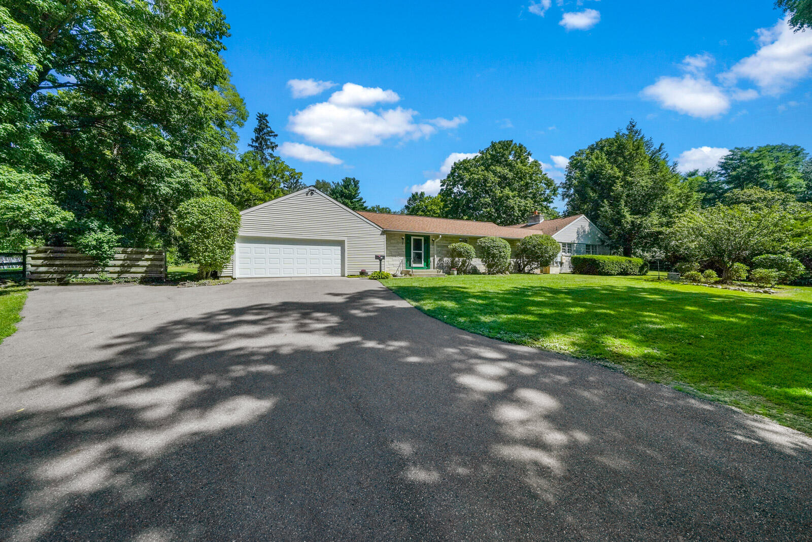 302 North Fulton Street Cassopolis, MI 49031 - Photo 8 of 56 302 N Fulton Street (47 of 55)