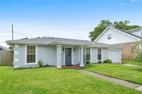 $214,000 | 208 Bear Drive, Arabi, LA 70032