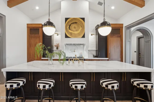 a view of kitchen with breakfast area