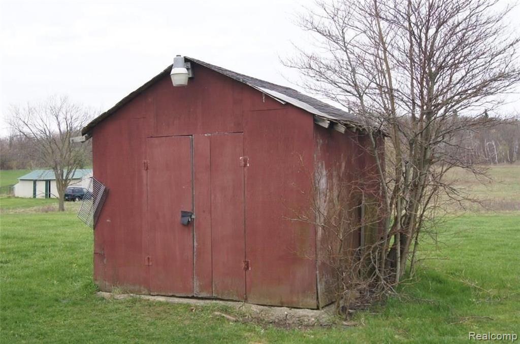 3803 Williams Road Columbiaville, MI 48421 - Photo 26 of 30