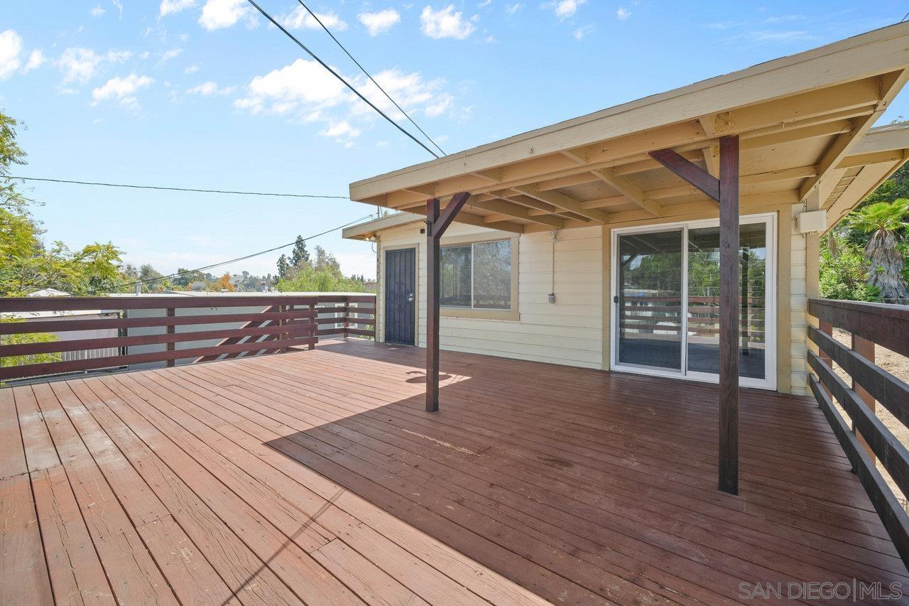 6170 Stanley Drive La Mesa, CA 91942 - Photo 4 of 27