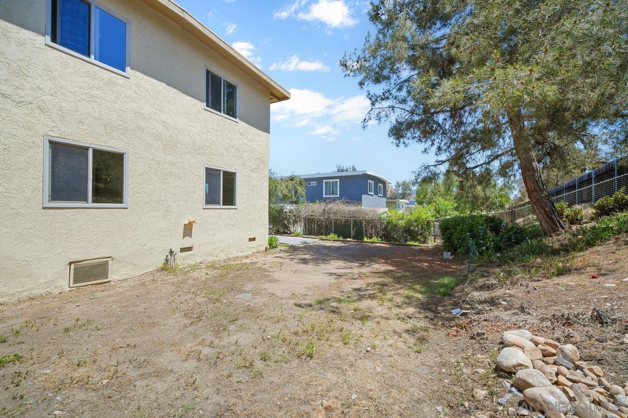 6170 Stanley Drive La Mesa, CA 91942 - Photo 6 of 27