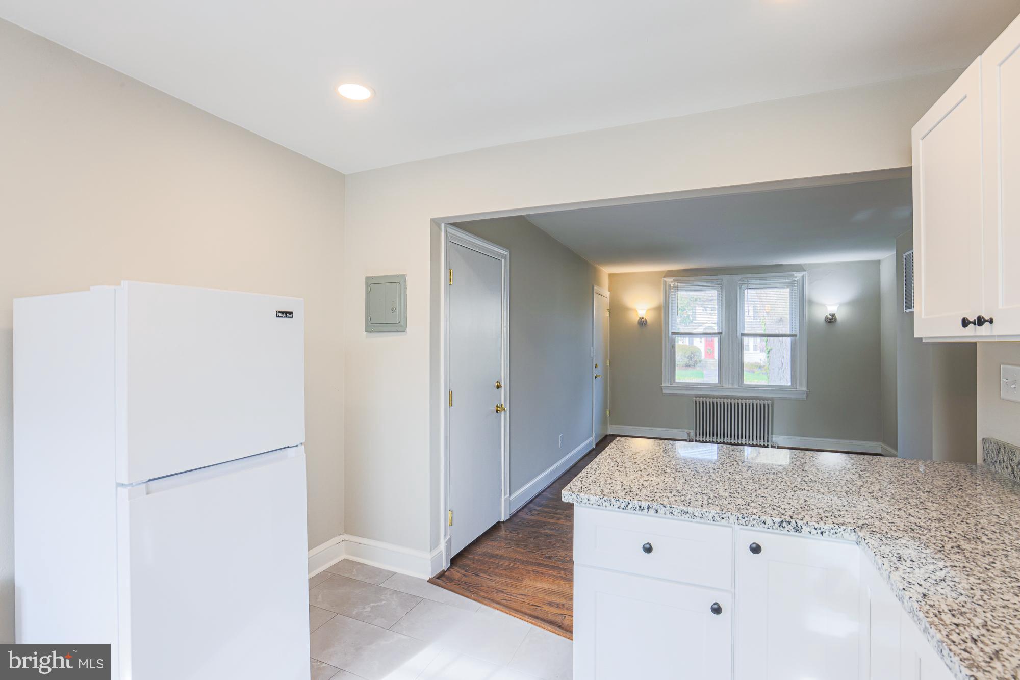 205 South Hammonds Ferry Road Linthicum Heights, MD 21090 - Photo 13 of 69 Kitchen