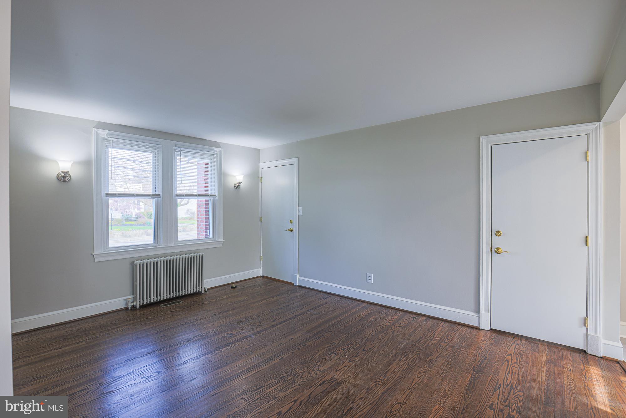 205 South Hammonds Ferry Road Linthicum Heights, MD 21090 - Photo 21 of 69 Living Room