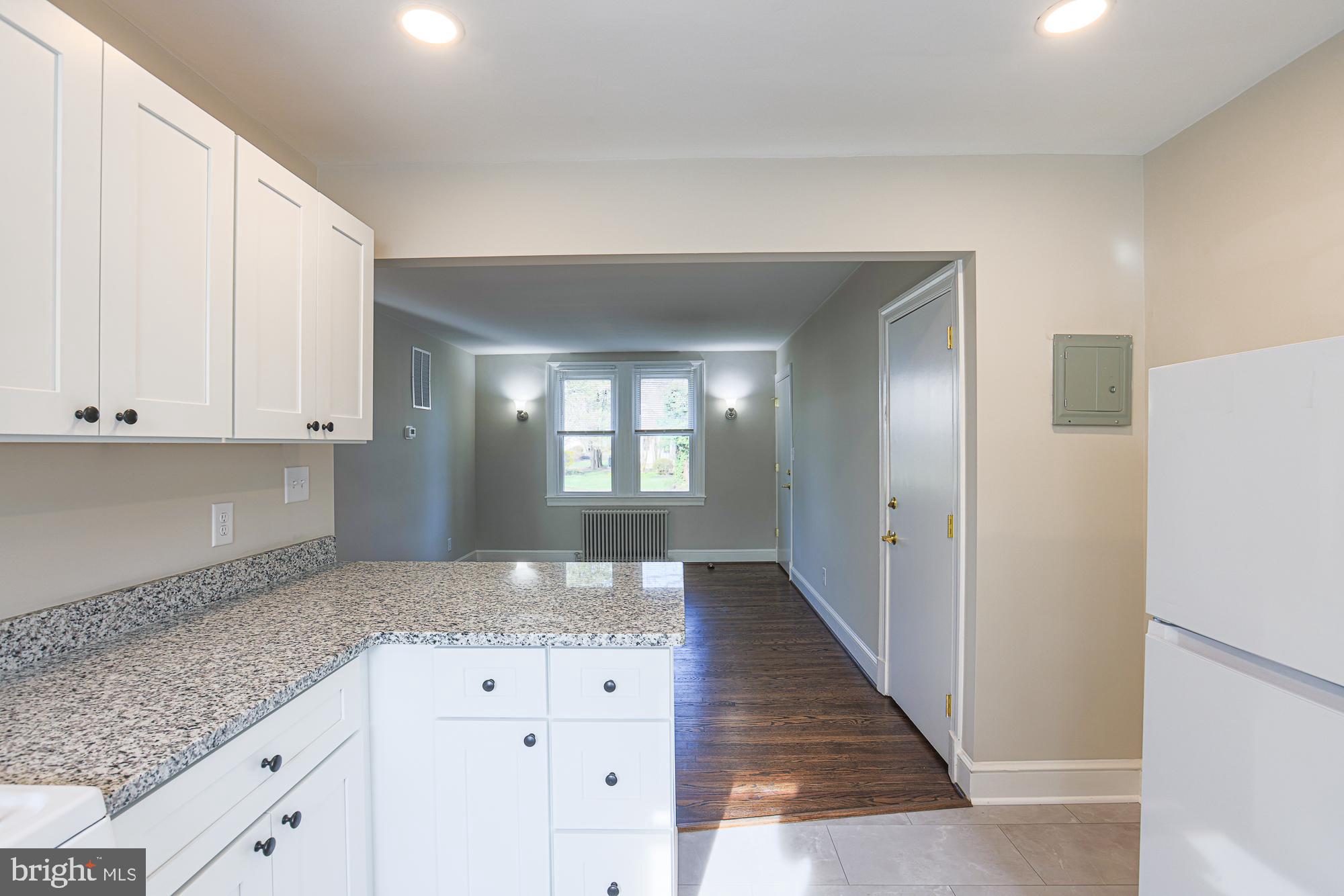 205 South Hammonds Ferry Road Linthicum Heights, MD 21090 - Photo 26 of 69 Kitchen