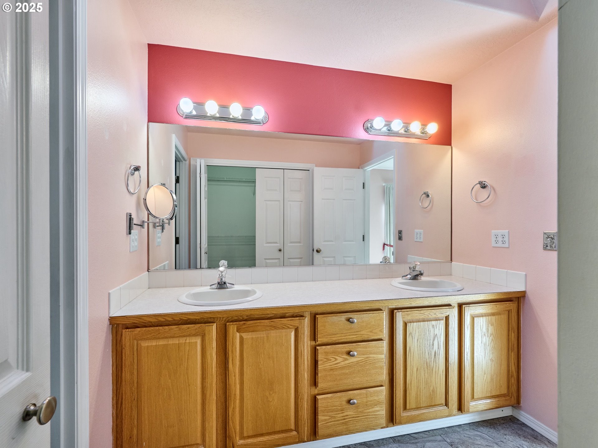 331 Southeast 9th Avenue Canby, OR 97013 - Photo 15 of 35 a bathroom with a granite countertop sink and a mirror