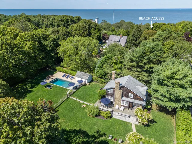 $1,730,000 | 3075 Lighthouse Road, Southold, NY 11971