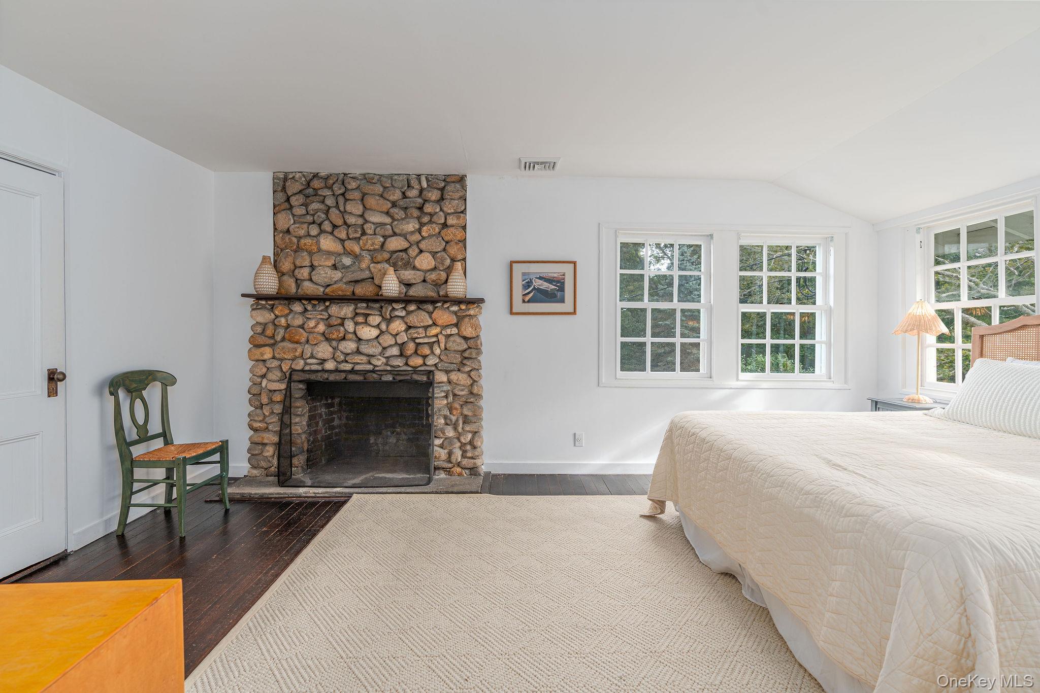 3075 Lighthouse Road Southold, NY 11971 - Photo 18 of 40