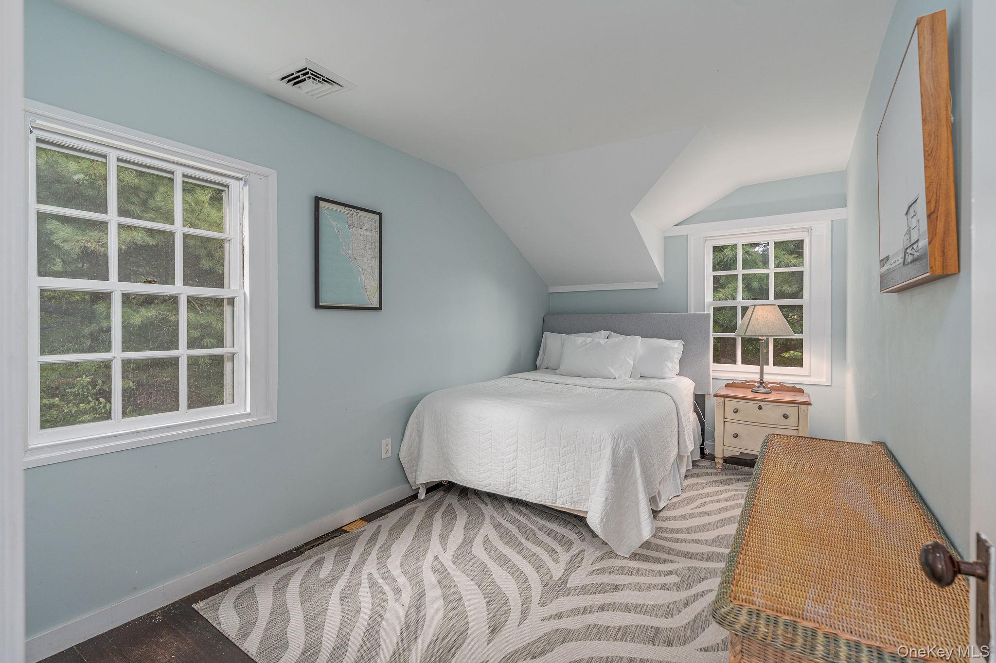 3075 Lighthouse Road Southold, NY 11971 - Photo 21 of 40