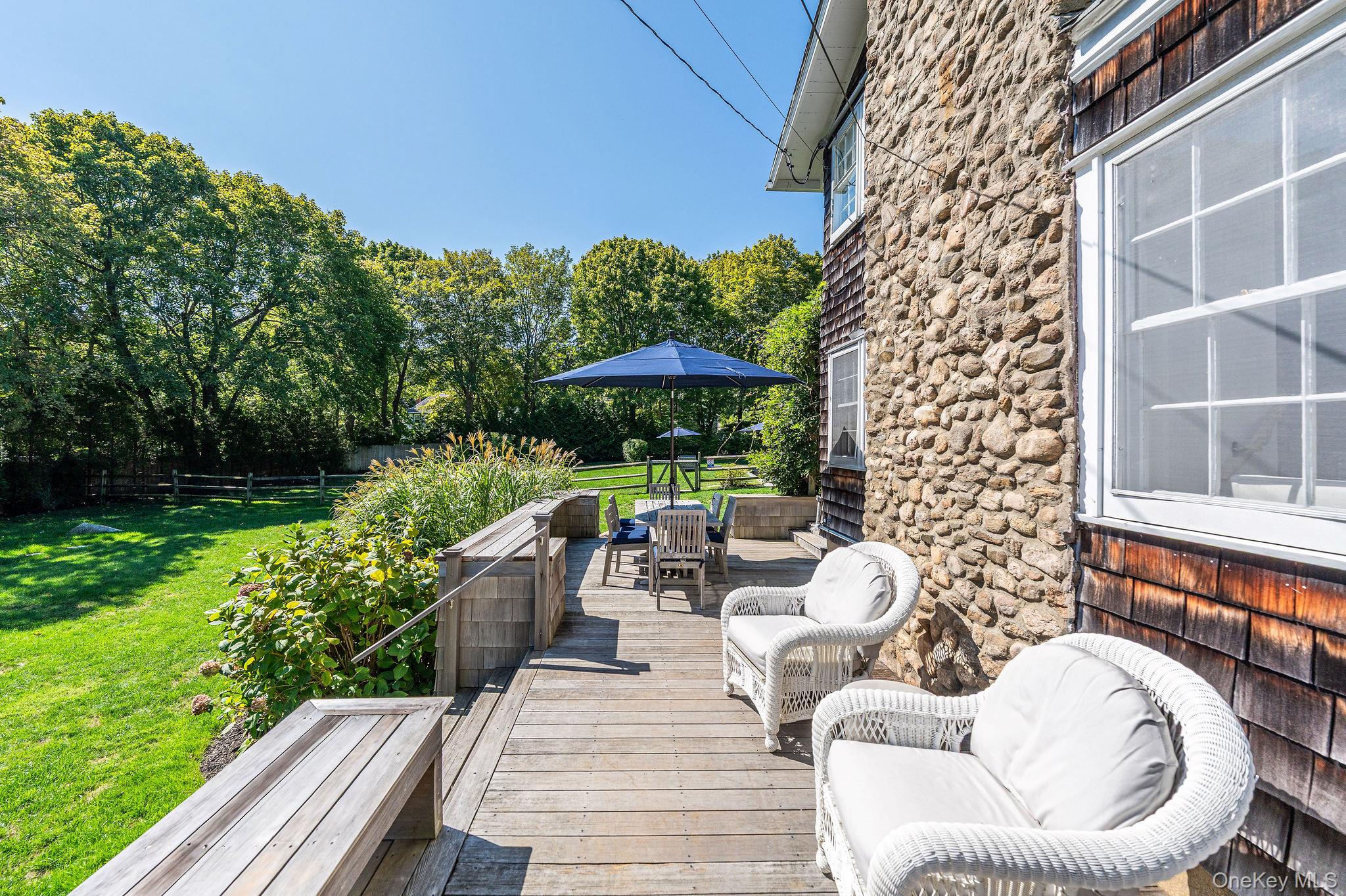 3075 Lighthouse Road Southold, NY 11971 - Photo 24 of 40