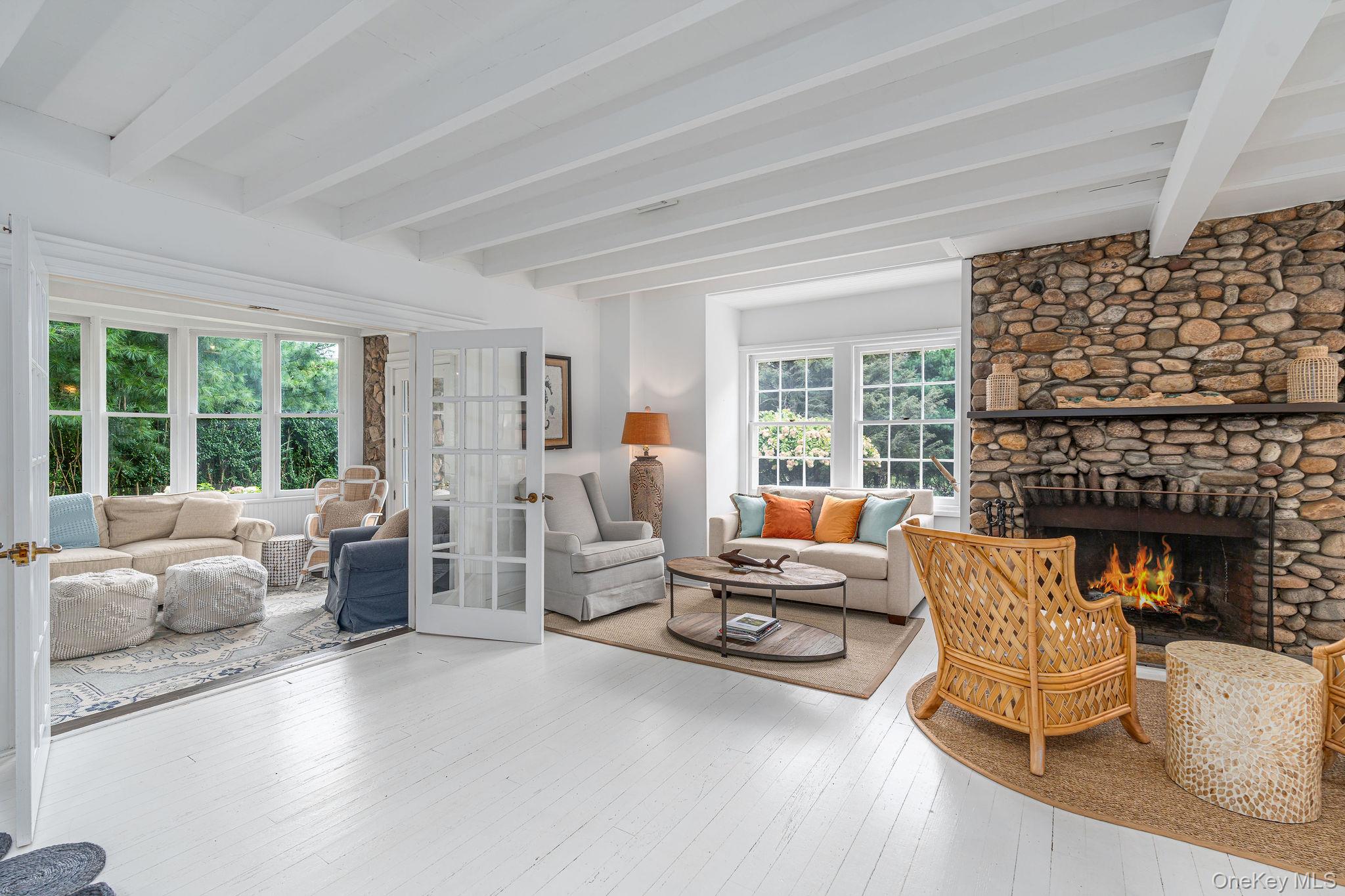 3075 Lighthouse Road Southold, NY 11971 - Photo 8 of 40